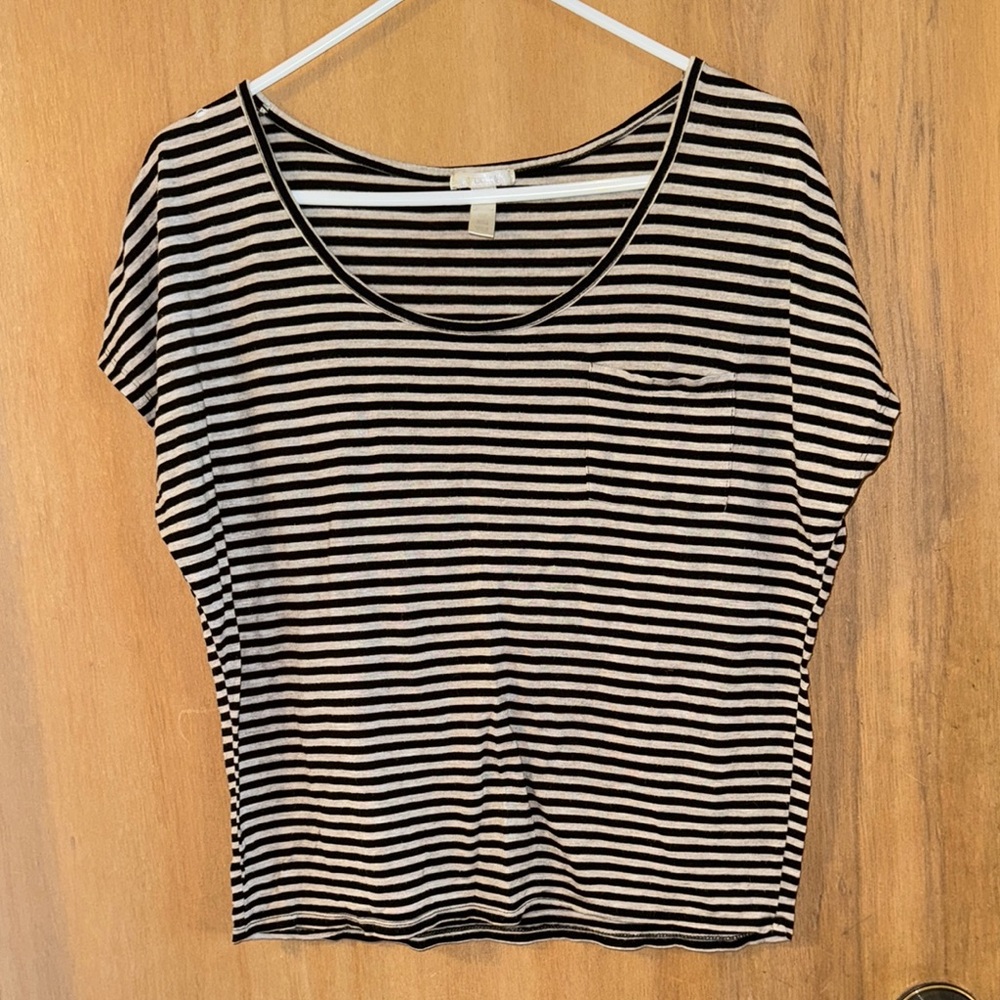 Vixen Black and White Striped Women's Top